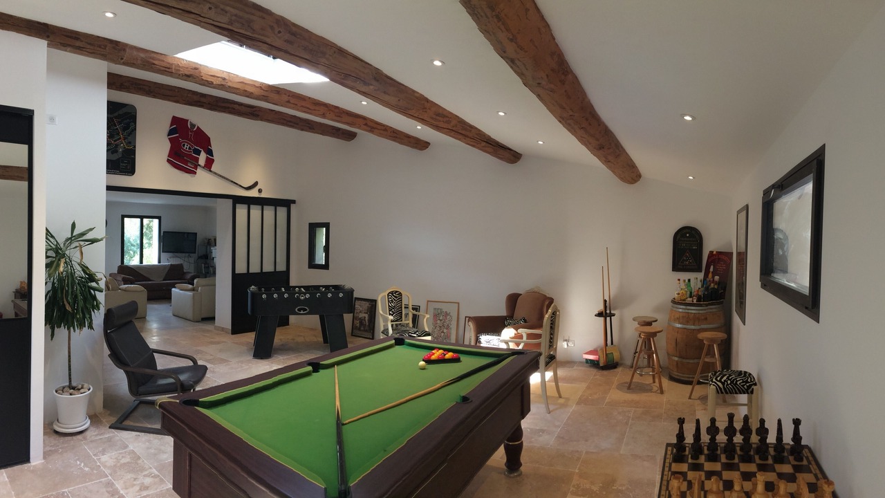 Photo of Bedroom in Pernes-les-Fontaines