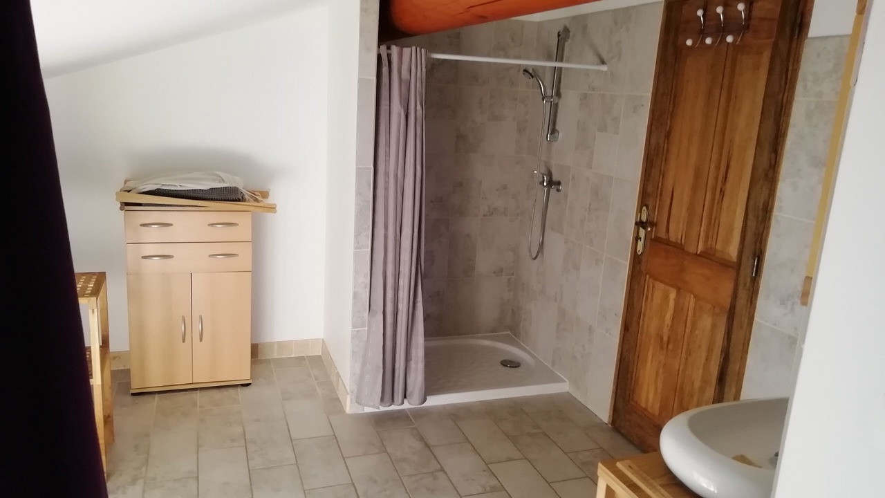 Photo of Bathroom in Saint-Maurice-sur-Eygues