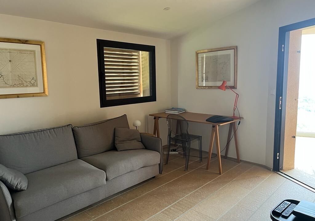 Photo of Livingroom in Ollioules
