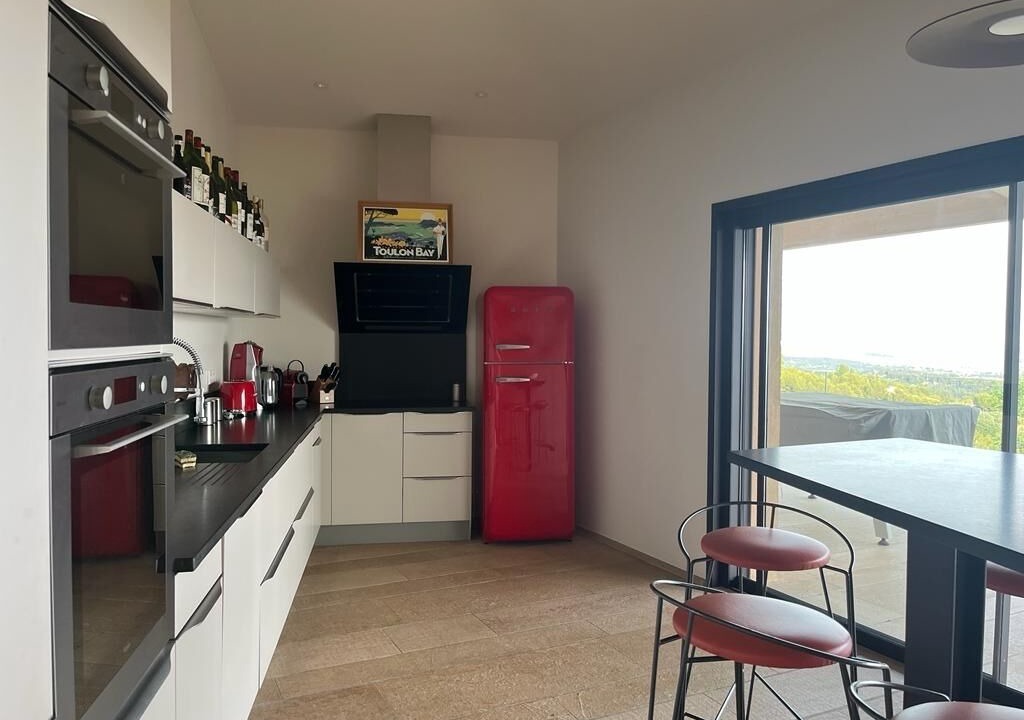Photo of Kitchen in Ollioules