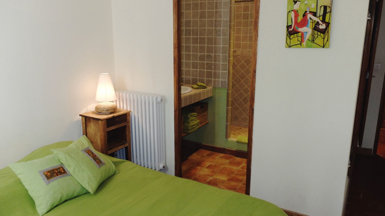 Photo of Bedroom in L'Isle-sur-la-Sorgue