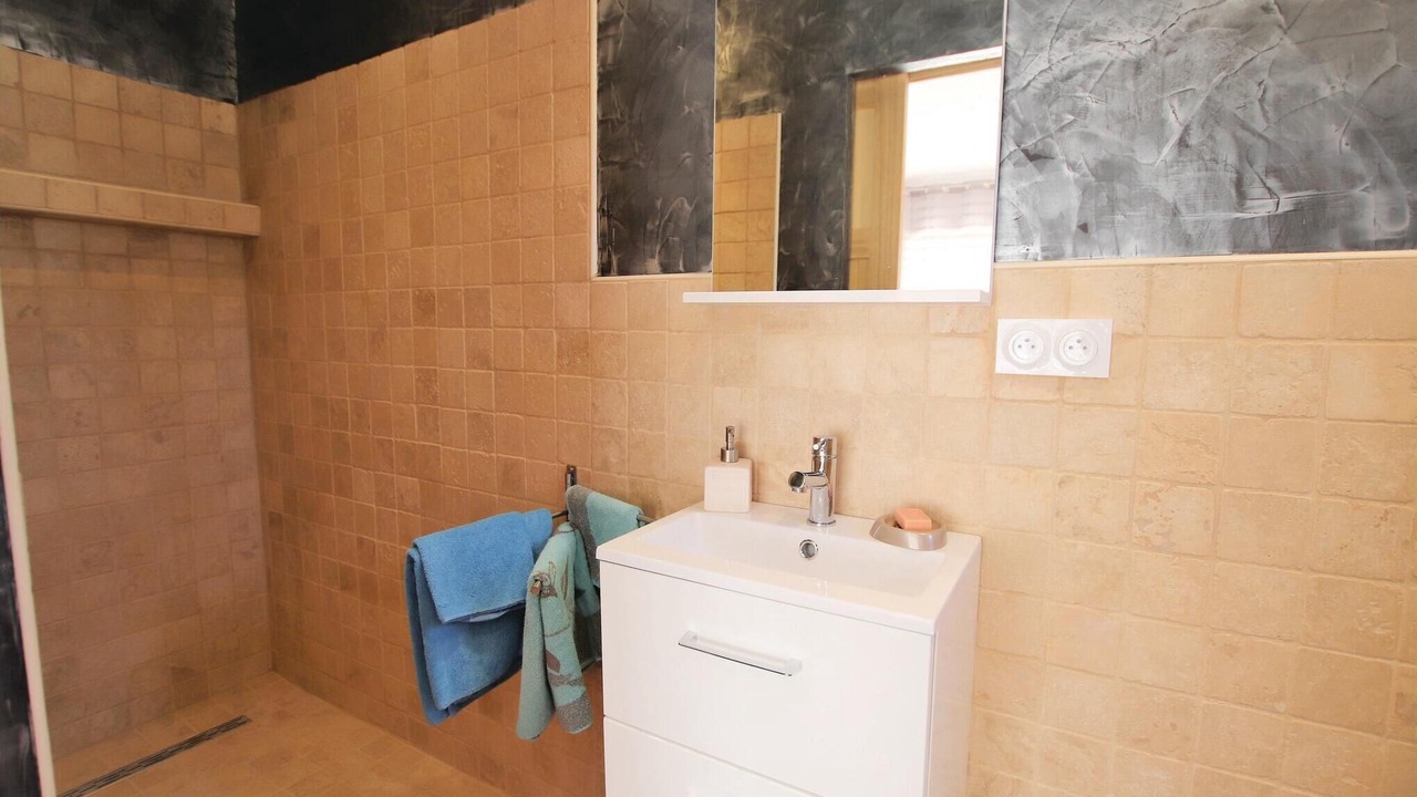 Photo of Bathroom in Monteux