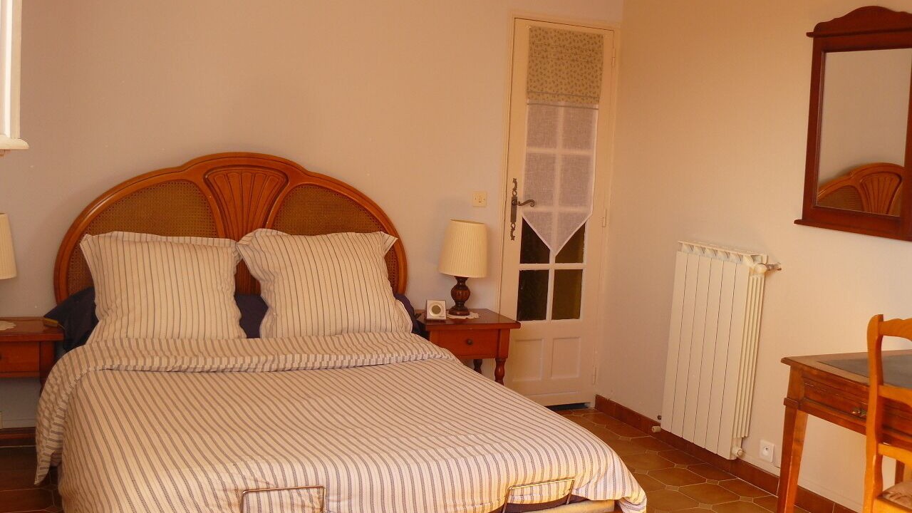 Photo of Bedroom in La Roquebrussanne