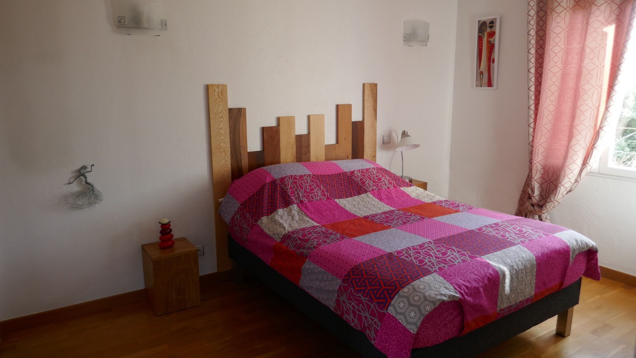 Photo of Bedroom in Cabrieres-dʼAigues