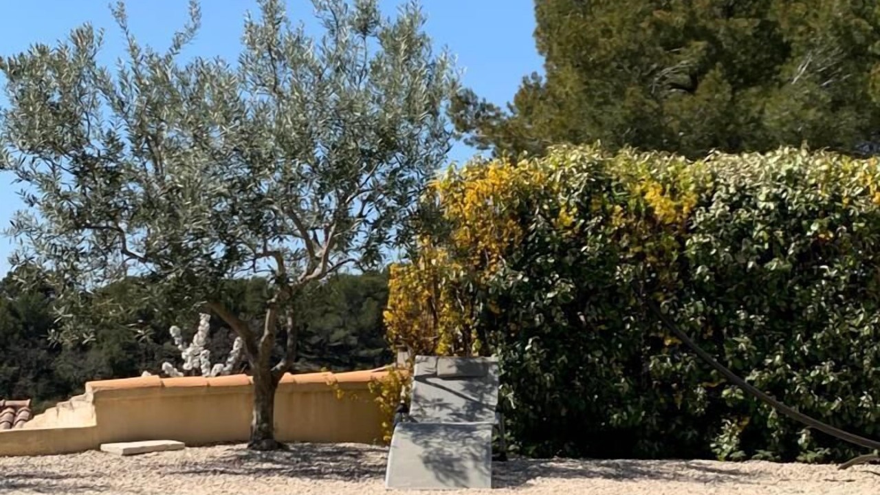 Photo of Outdoor in Cabrieres-dʼAigues