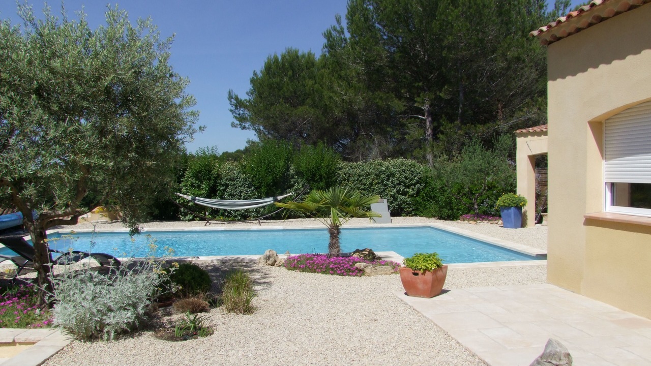 Photo of Outdoor in Cabrieres-dʼAigues