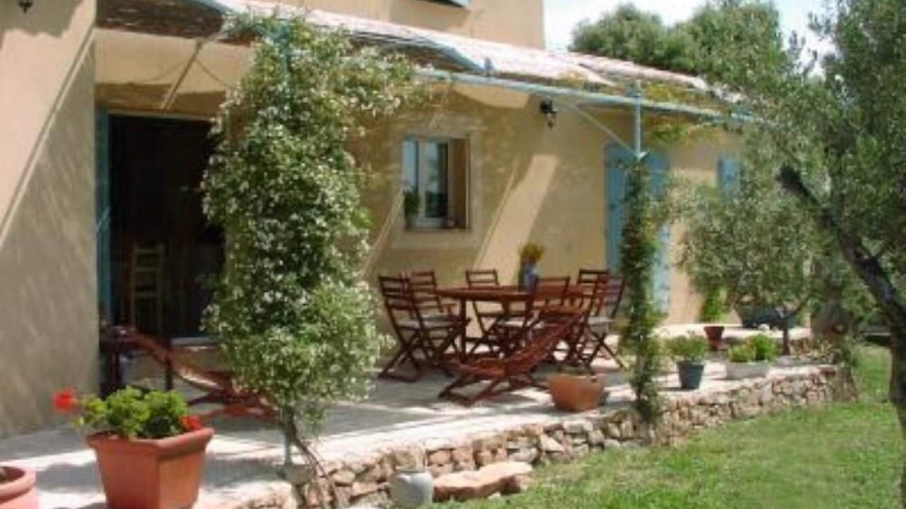 Photo of Patio Balcony in Cabrieres-dʼAigues