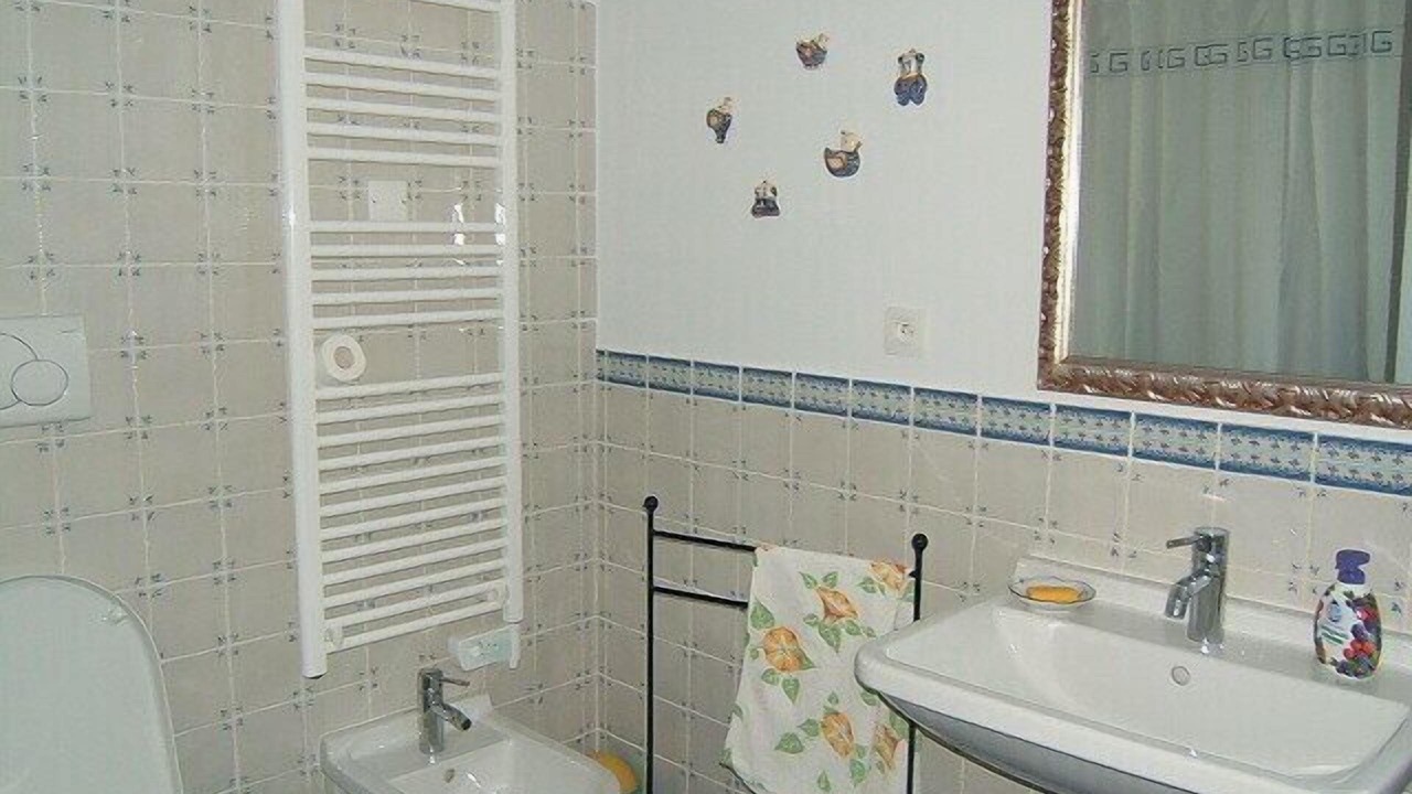 Photo of Bathroom in Miramar