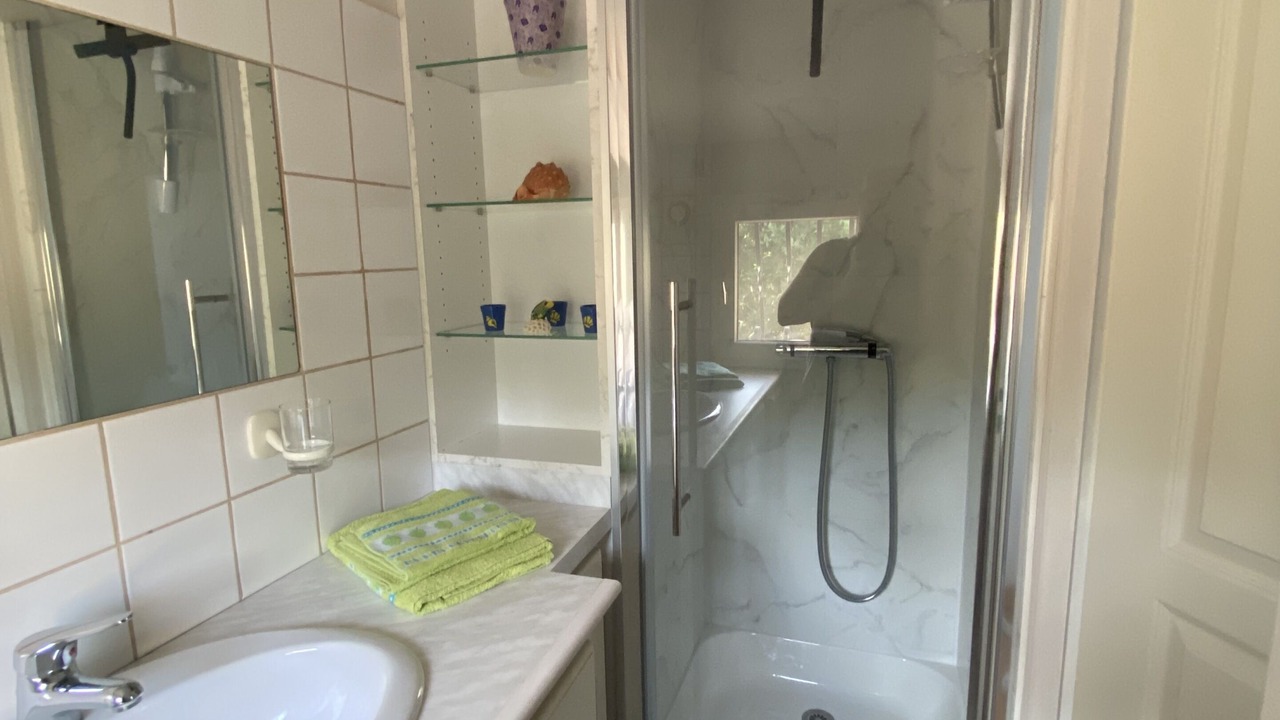 Photo of Bathroom in Cabrieres-d'Avignon