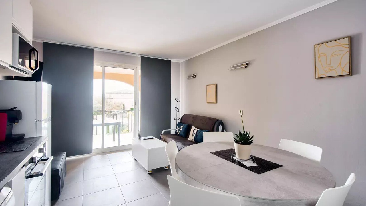 Photo of Livingroom in Pont Royal