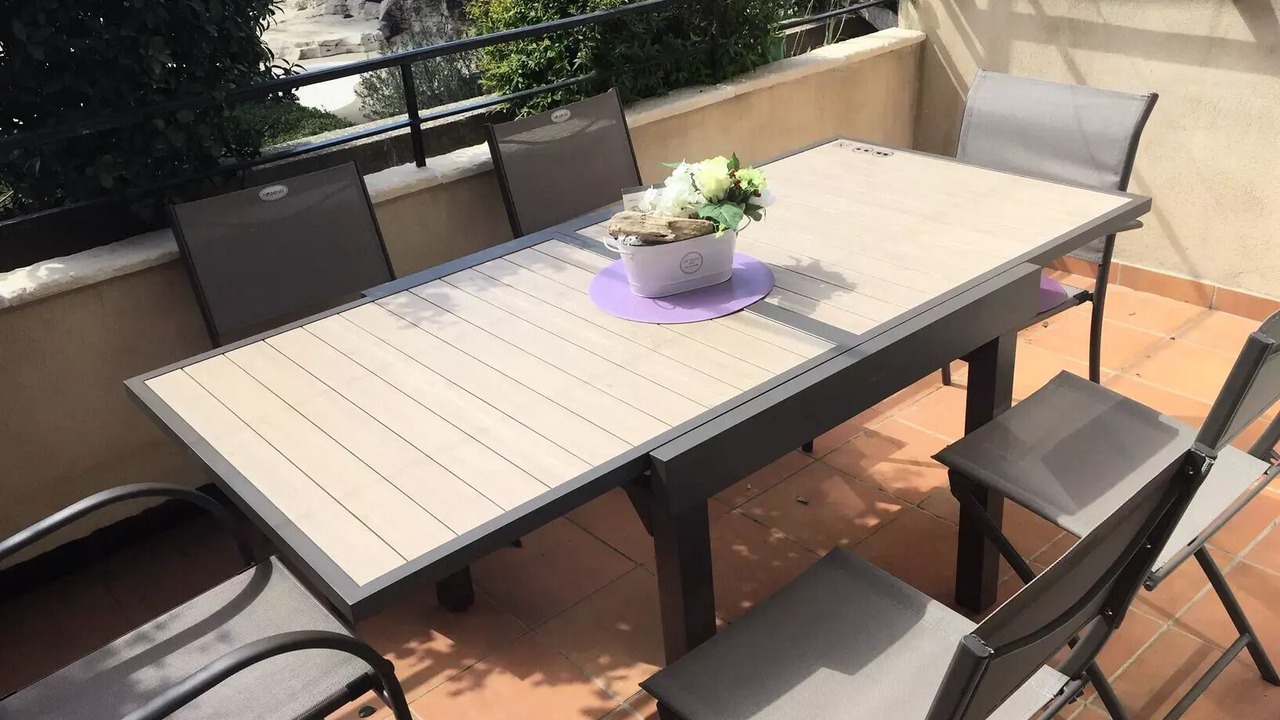 Photo of Outdoor in Pont Royal