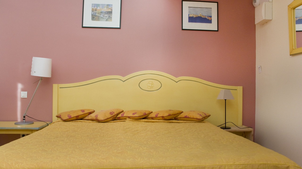 Photo of Bedroom in Avignon