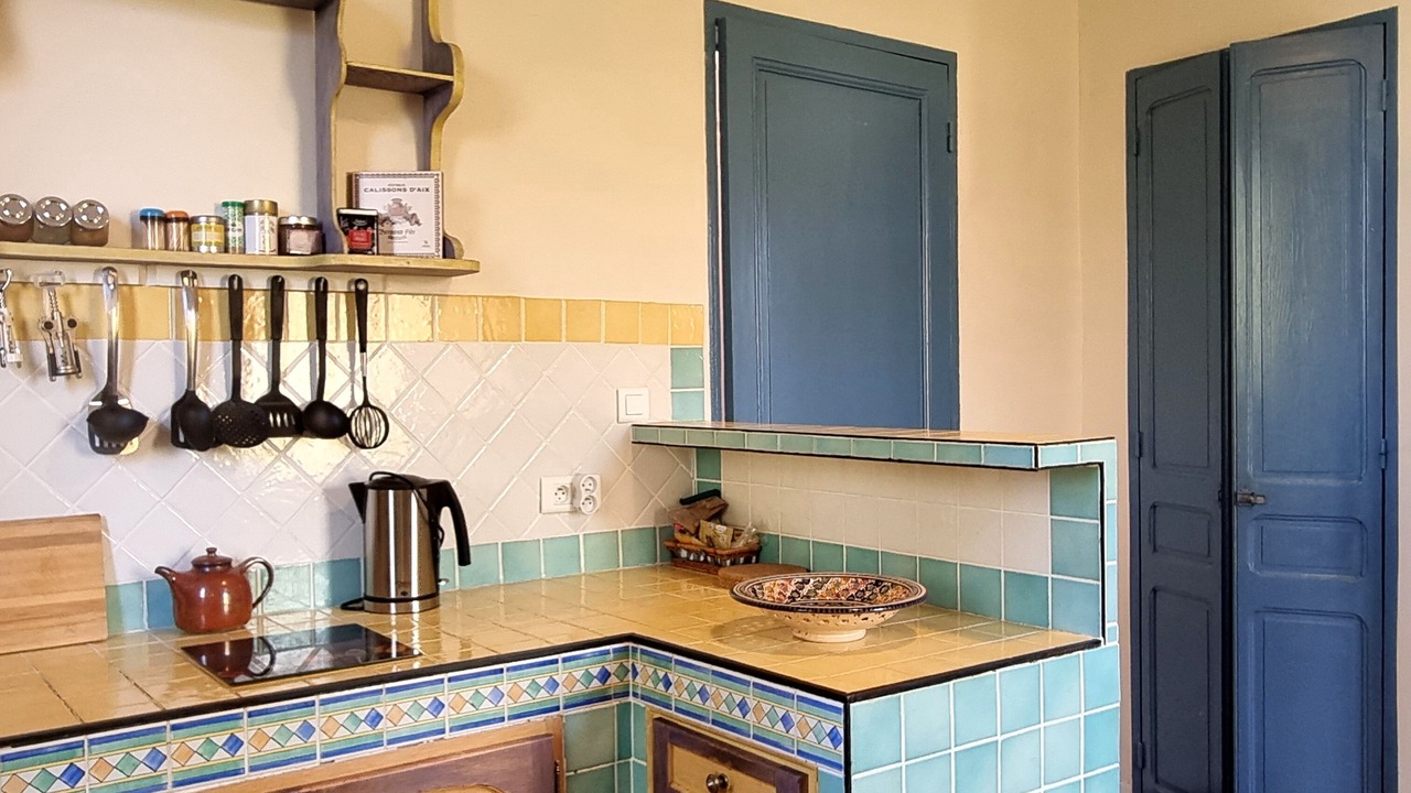 Photo of Kitchen in La Roque-d'Antheron