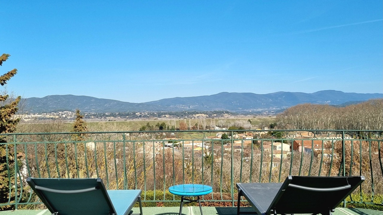 Photo of Outdoor in La Roque-d'Antheron
