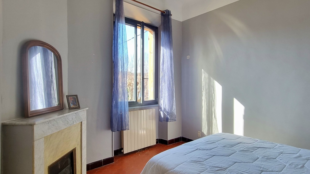 Photo of Bedroom in La Roque-d'Antheron