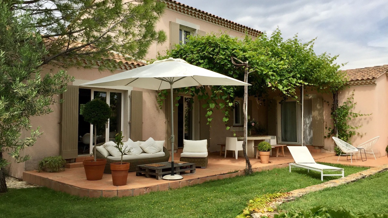 Photo of Patio Balcony in Orange