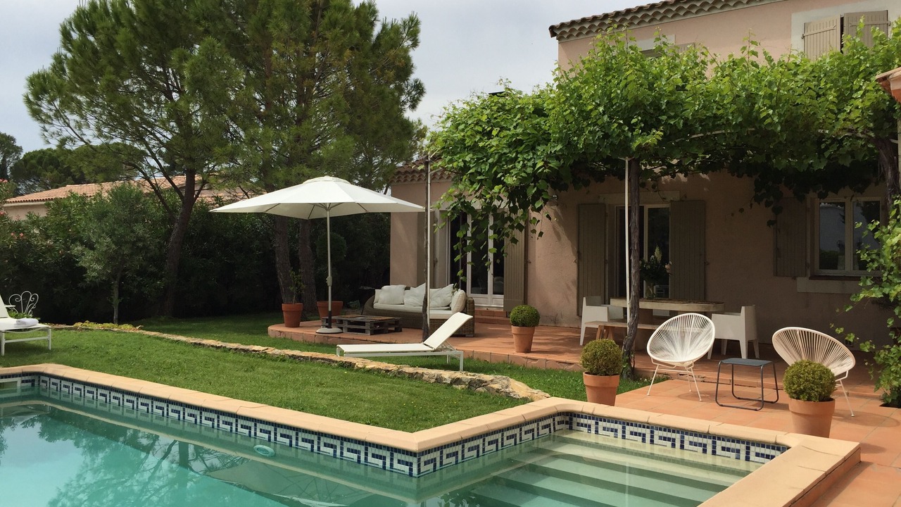 Photo of Outdoor in Orange