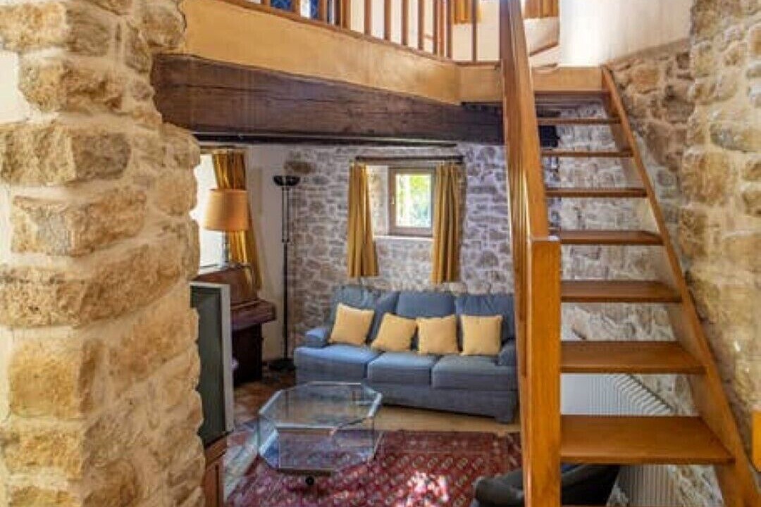 Photo of Livingroom in Saint-Martin-de-Castillon