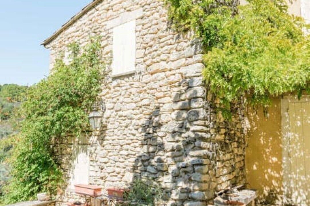 Photo of Patio Balcony in Saint-Martin-de-Castillon