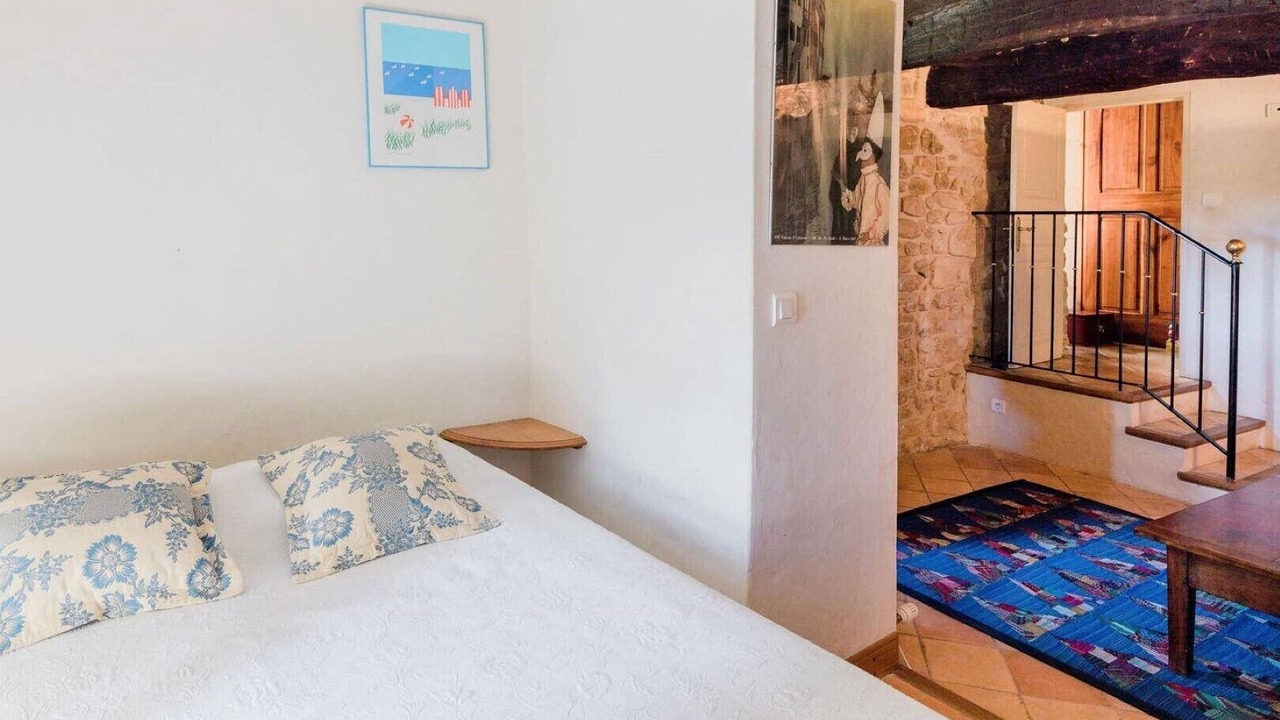 Photo of Bedroom in Saint-Martin-de-Castillon