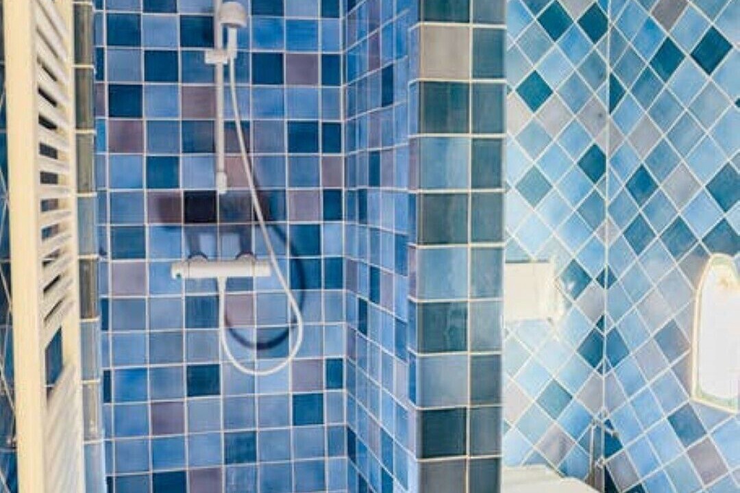 Photo of Bathroom in Saint-Martin-de-Castillon