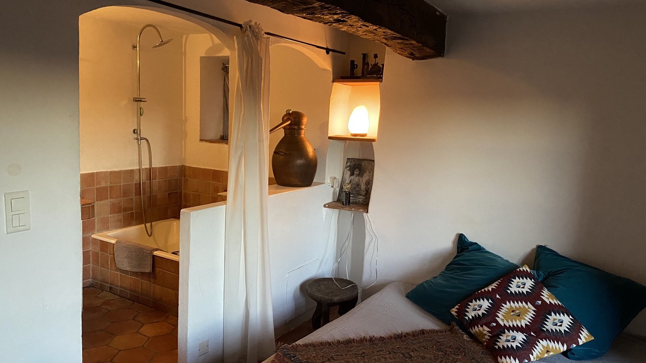 Photo of Bedroom in Saint-Cezaire-sur-Siagne