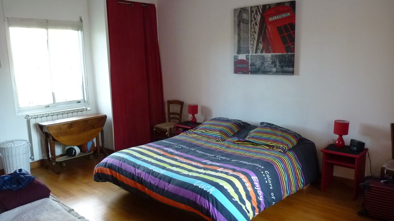 Photo of Bedroom in Faucon