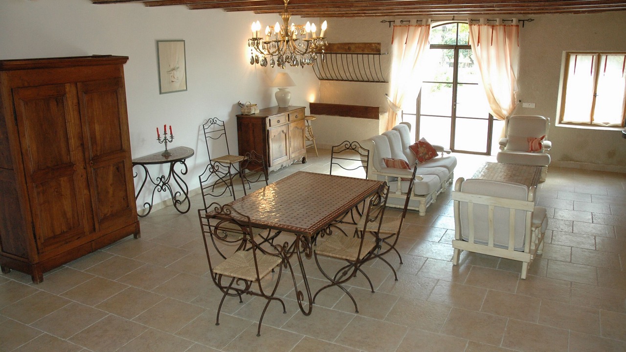 Photo of Livingroom in Villelaure