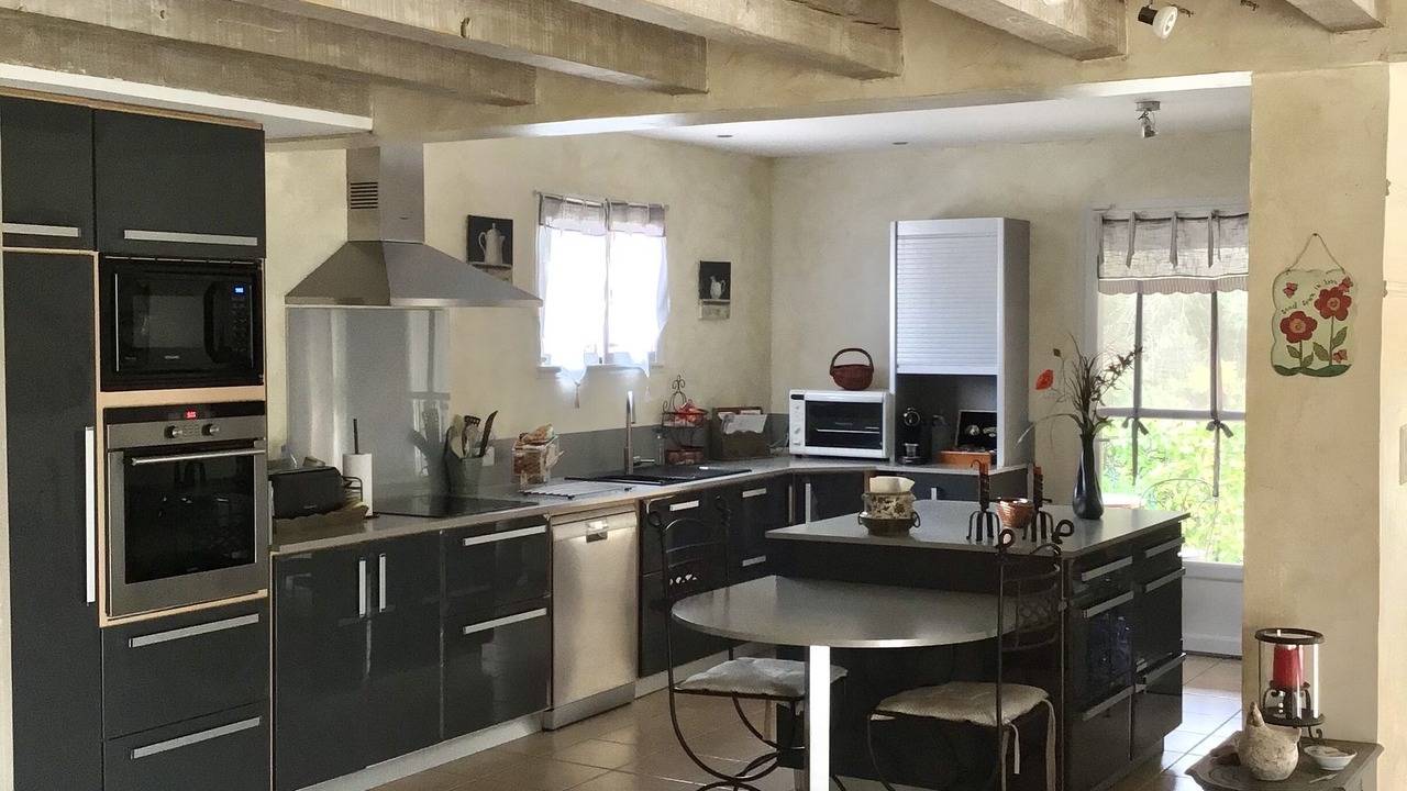 Photo of Kitchen in Velleron