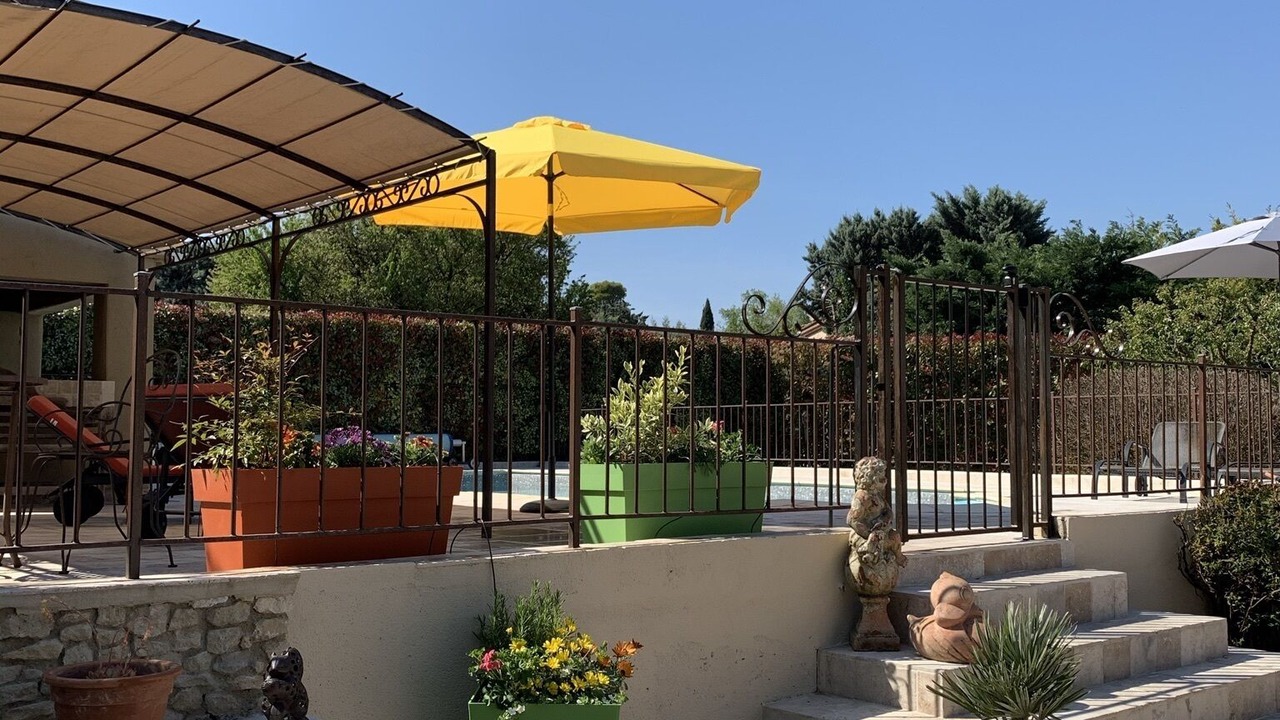 Photo of Patio Balcony in Velleron