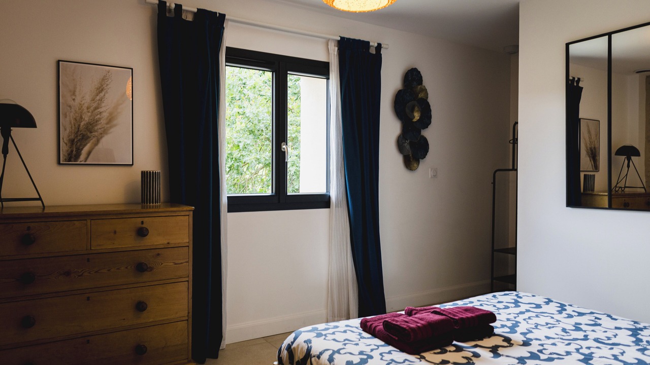 Photo of Bedroom in Caumont-sur-Durance