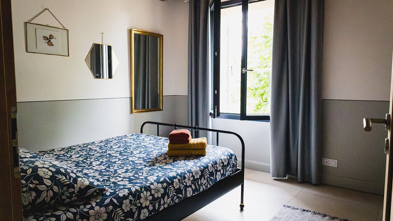 Photo of Bedroom in Caumont-sur-Durance