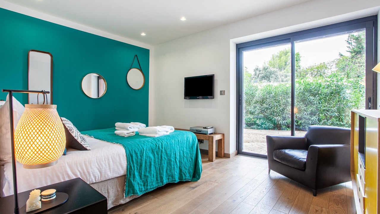Photo of Bedroom in Les Baumettes