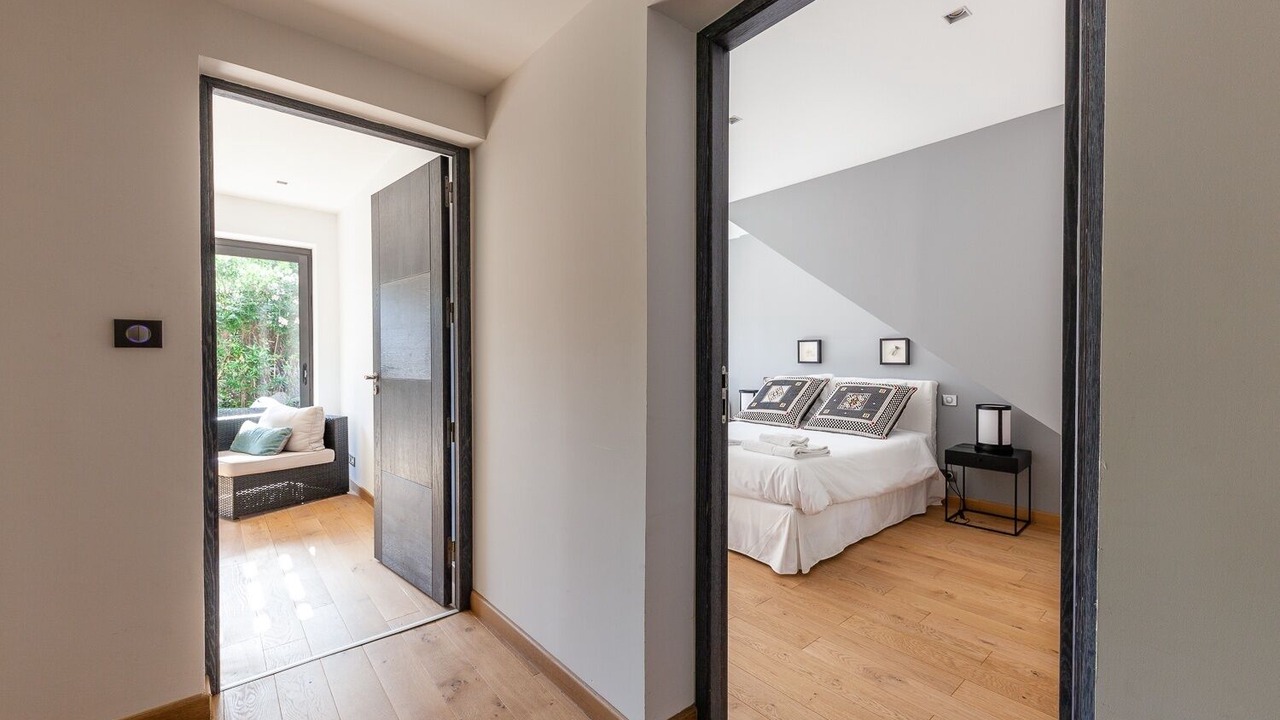 Photo of Bedroom in Les Baumettes