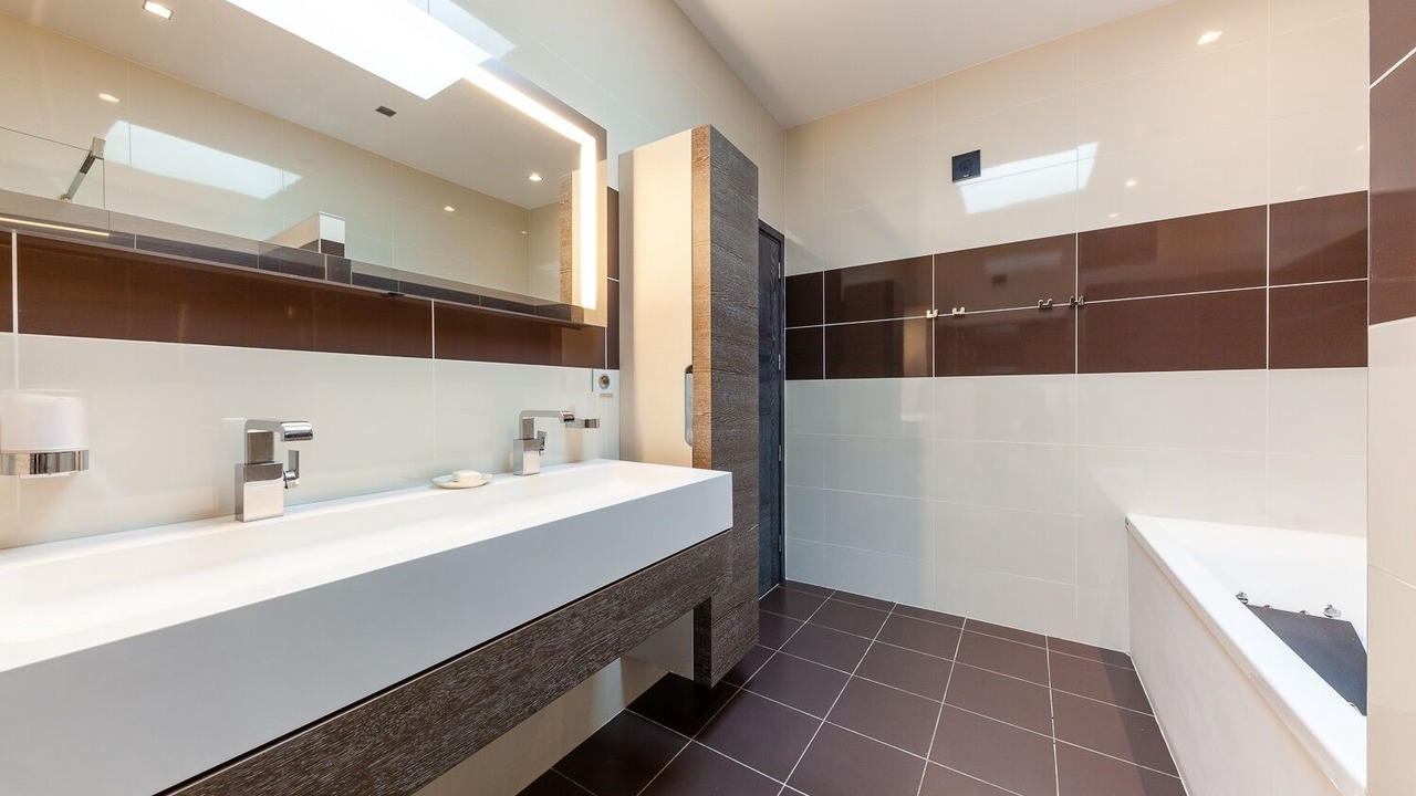 Photo of Bathroom in Les Baumettes