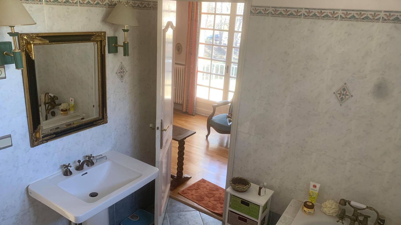 Photo of Bathroom in Pierrevert