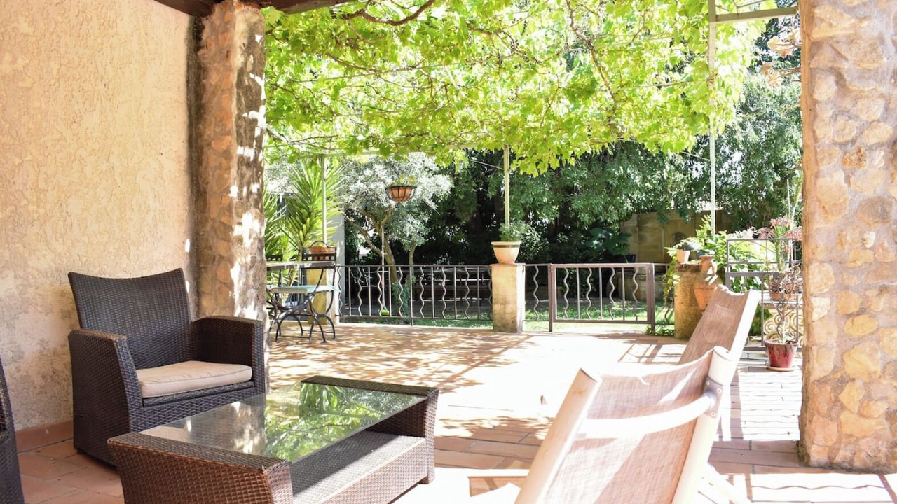 Photo of Patio Balcony in Sernhac