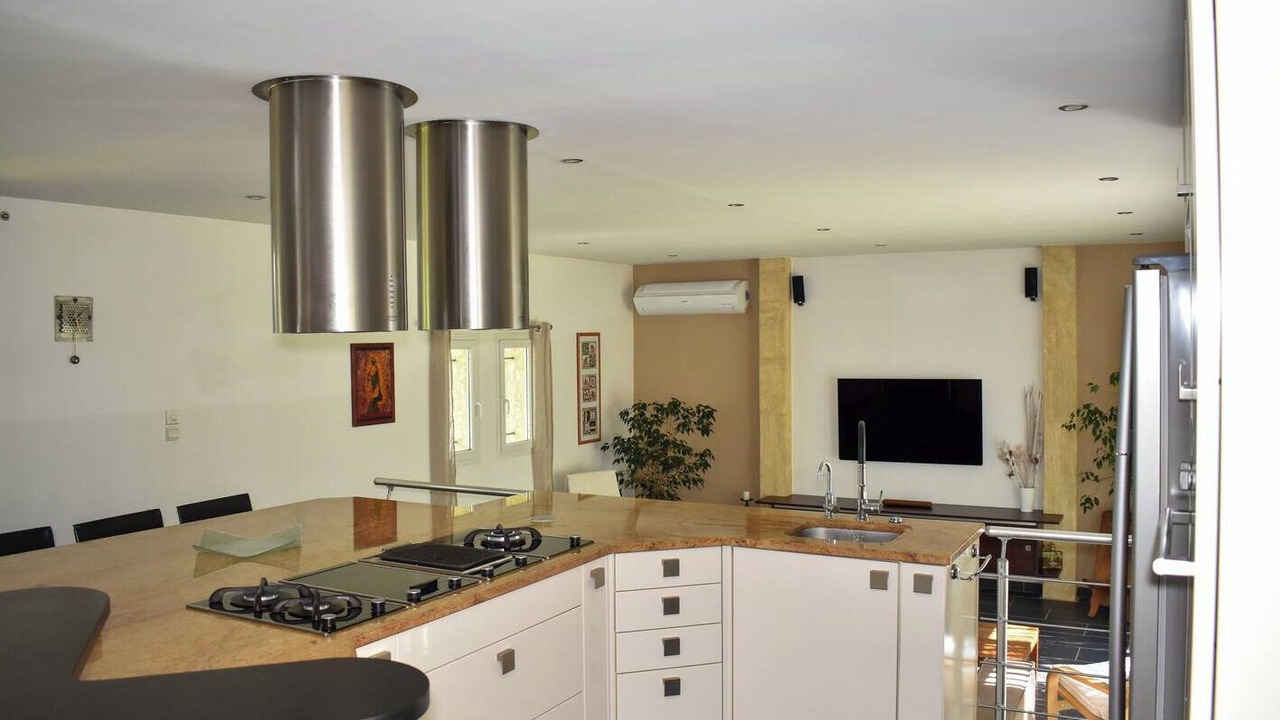 Photo of Kitchen in Sernhac
