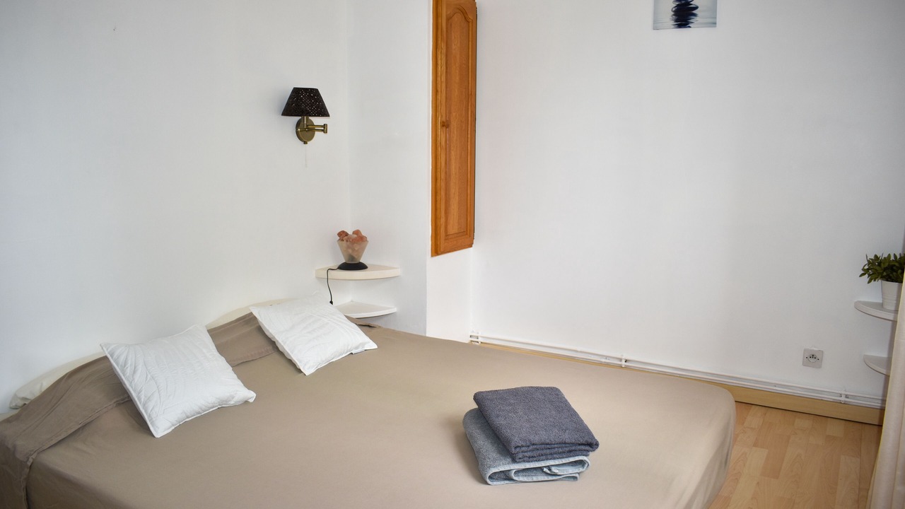 Photo of Bedroom in Sernhac