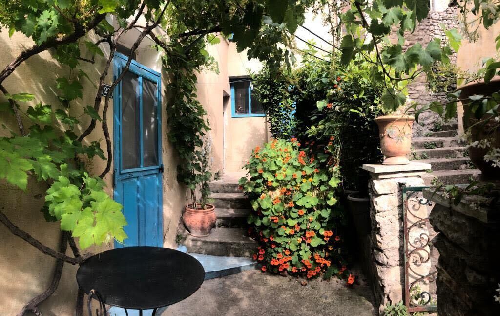 Photo of Outdoor in Fontaine-de-Vaucluse