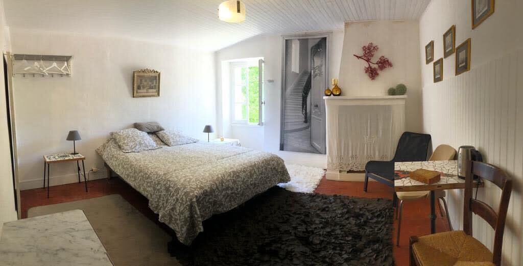 Photo of Bedroom in Fontaine-de-Vaucluse