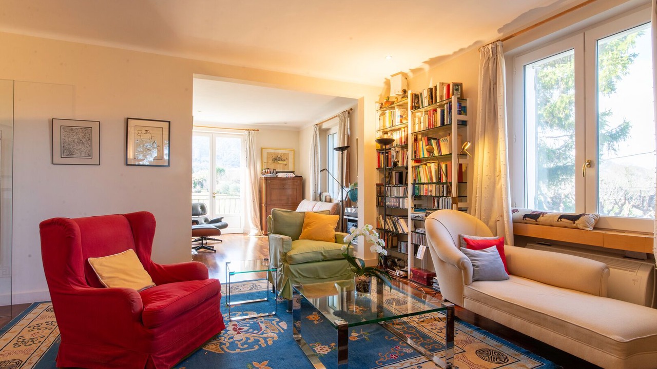 Photo of Livingroom in Oppede