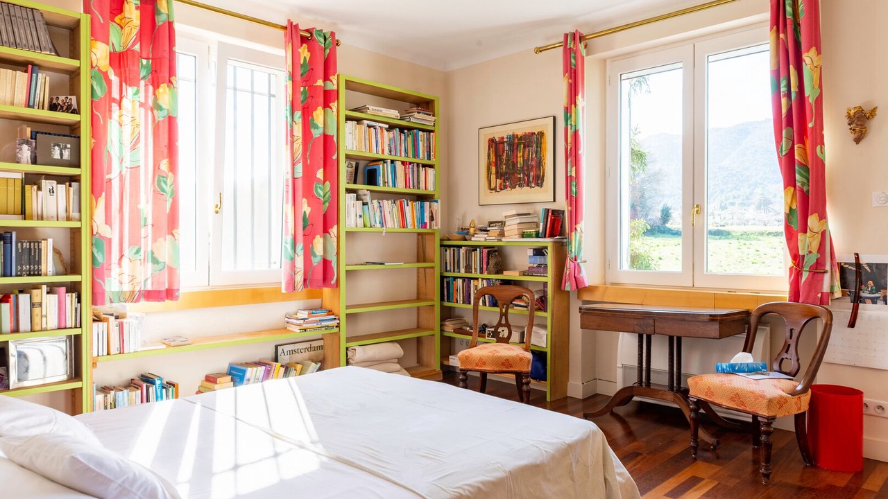 Photo of Bedroom in Oppede
