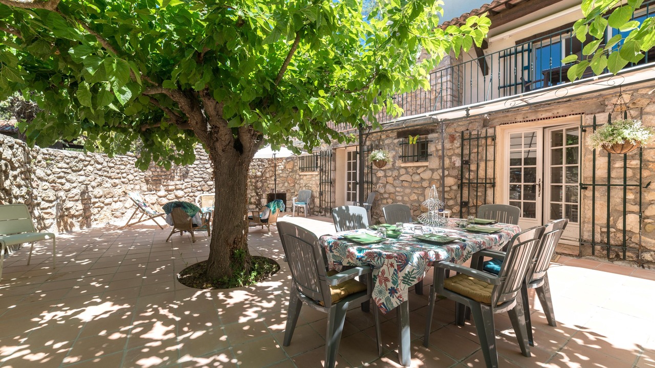 Photo of Outdoor in Claviers