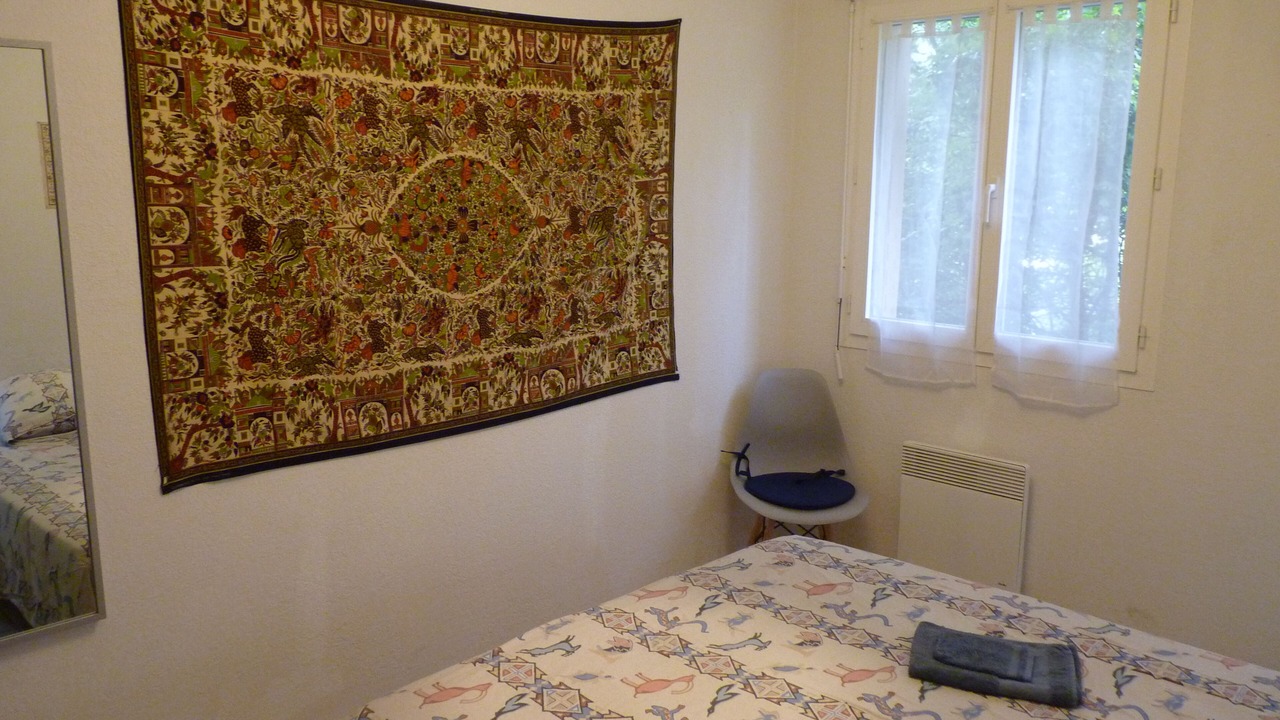 Photo of Bedroom in Valbelle