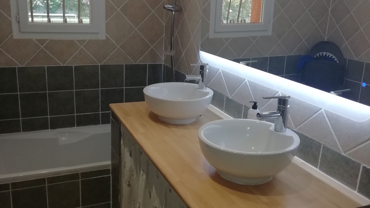 Photo of Bathroom in Meynes