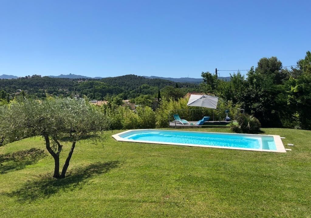 Photo of Outdoor in Bouc-Bel-Air