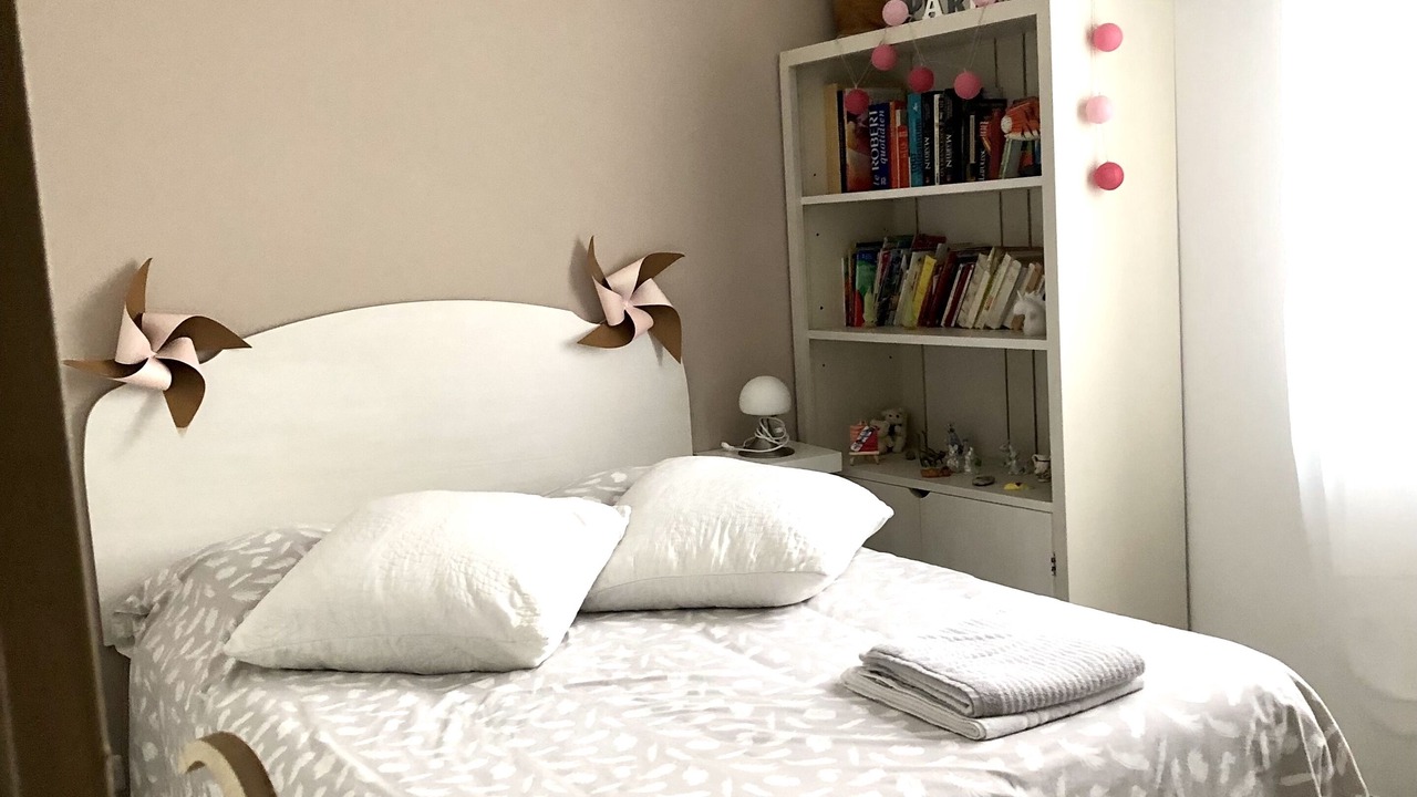 Photo of Bedroom in 11th Arrondissement