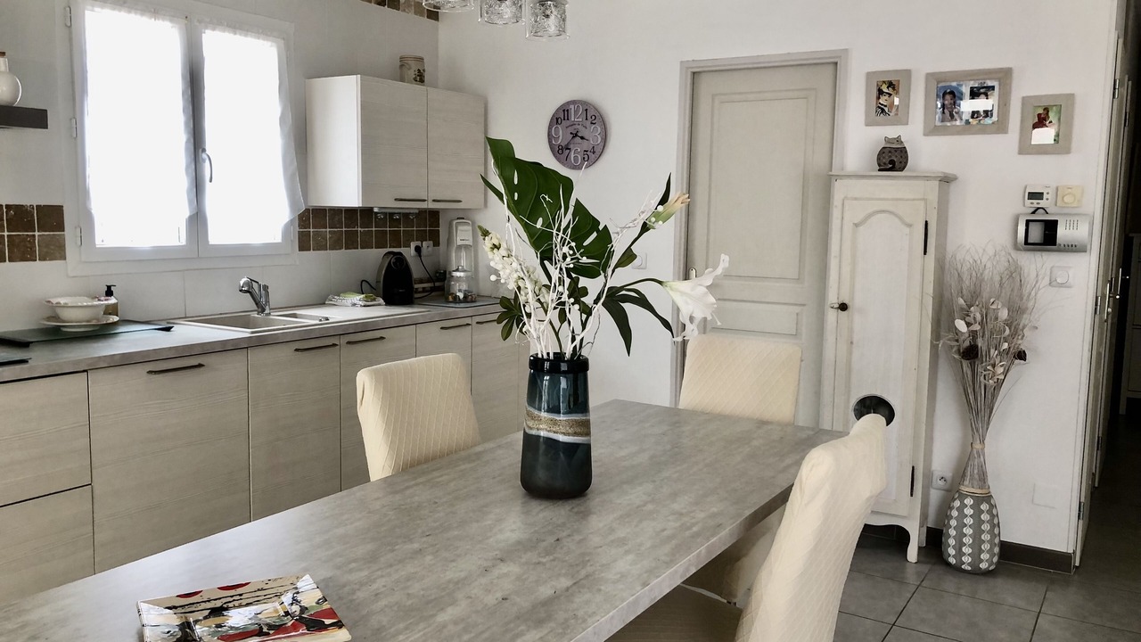 Photo of Kitchen in 11th Arrondissement