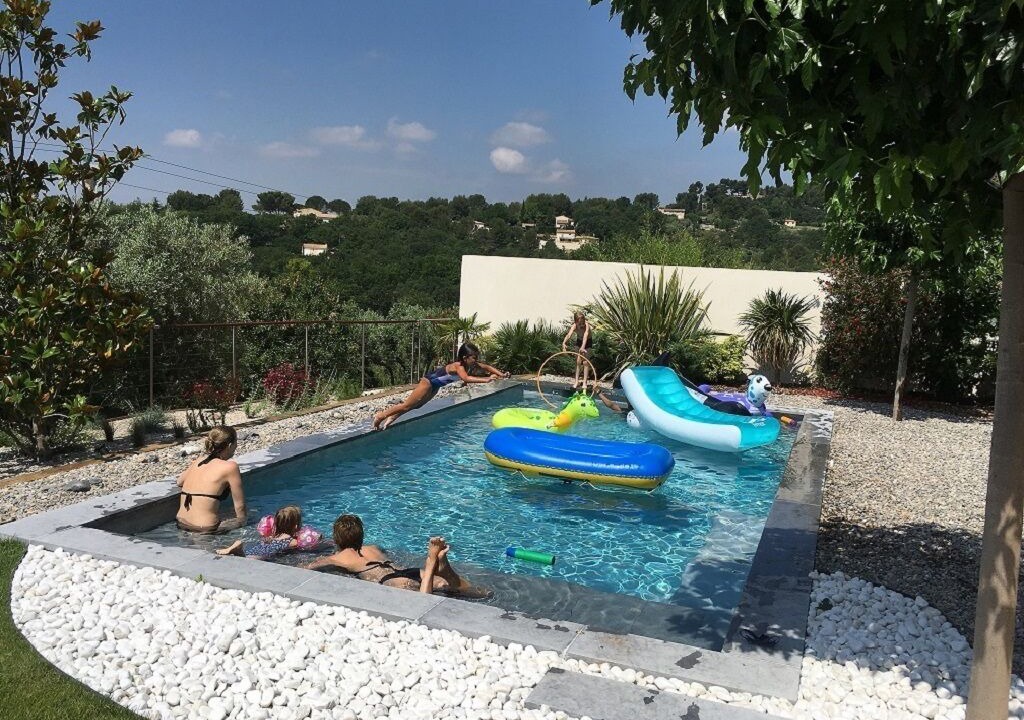 Photo of Outdoor in Eguilles